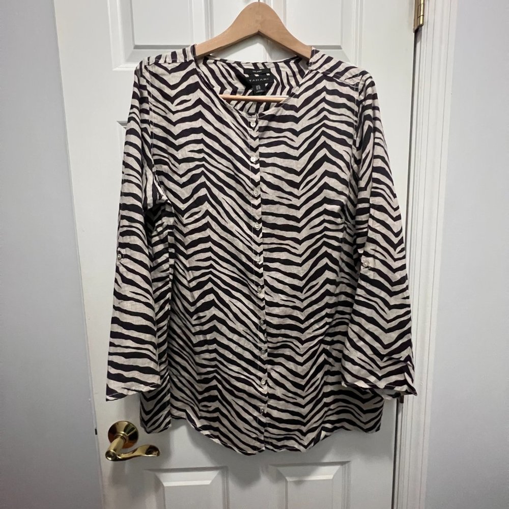 Tahari size 1X 100% linen zebra print button down shirt